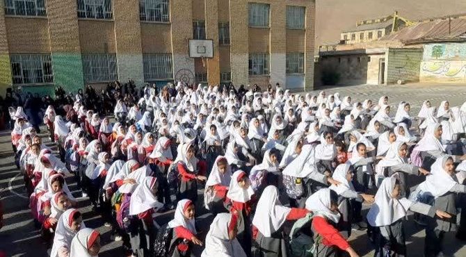 جشن بازگشایی مدرسه پروین اعتصامی شازند؛ هنگامه‌ای پر از شوق و انگیزه