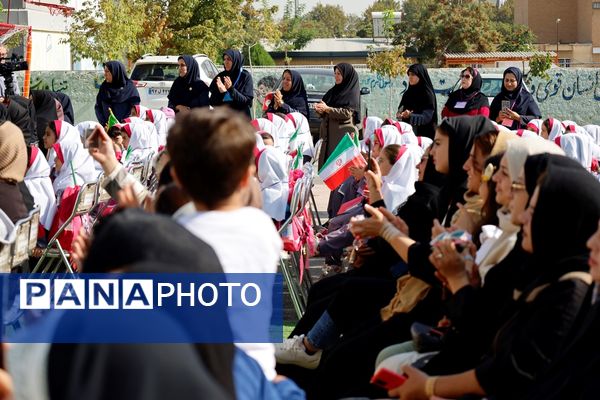 جشن شکوفه‌ها در آذربایجان غربی 