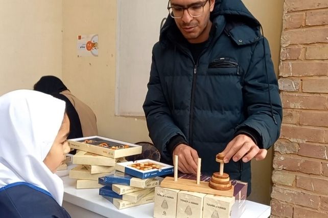 بازدید دانش‌آموزان دبستان صدیقی از آیین اختتامیه رویداد ملی دارالفنون