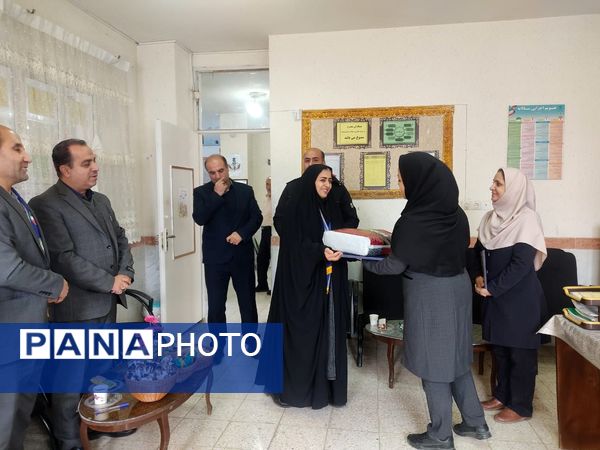 تفدیر سازمان دانش‌آموزی همدان از مدارس فعال تشکیلاتی پیشتازان