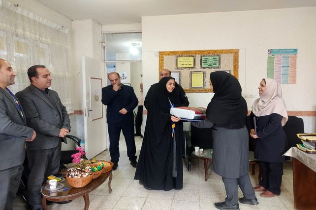 تفدیر از سازمان دانش‌آموزی همدان از مدارس فعال تشکیلاتی