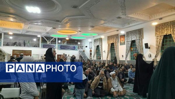 جشن ولادت حضرت فاطمه زهرا (س) در مسجد امام حسین (ع)