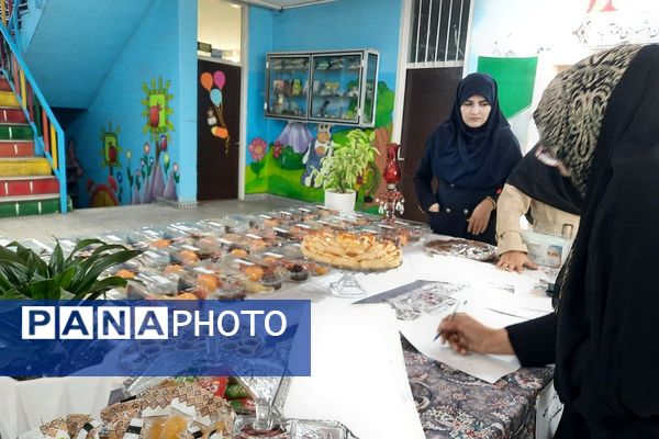 جلسه قطبی مدیران ابتدایی در دبستان شهید دکتر چمران ناحیه دو شهرری 