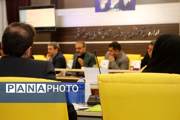 اجلاس معاونان پرورشی و تربیت‌بدنی نواحی و مناطق استان آذربایجان شرقی