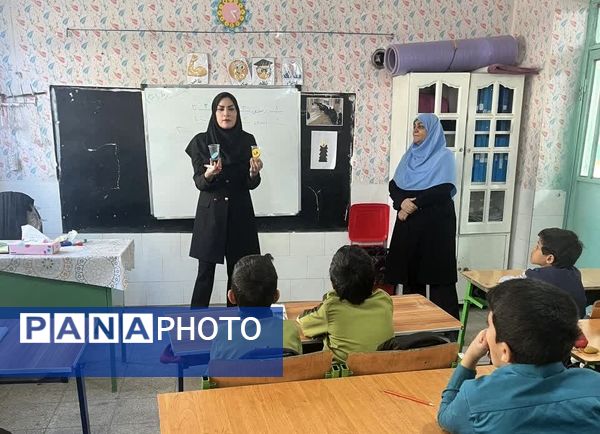 بازدید سرگروه‌های آموزشی از مدارس خاتم 