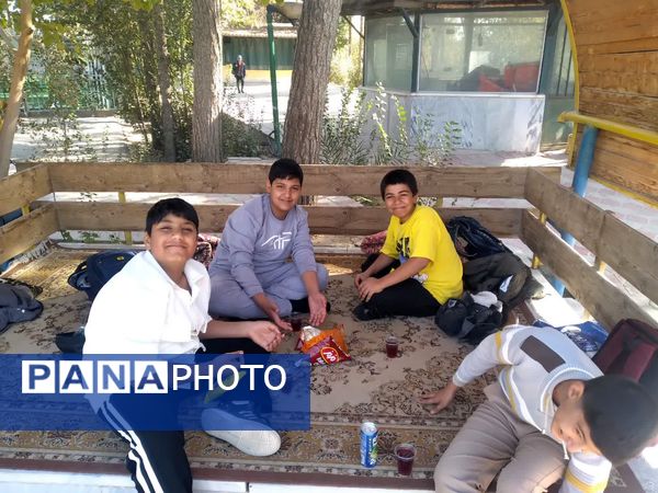اردوی تفریحی دبستان حضرت قاسم‌بن‌الحسن (ع)؛ تلفیقی از آموزش و نشاط
