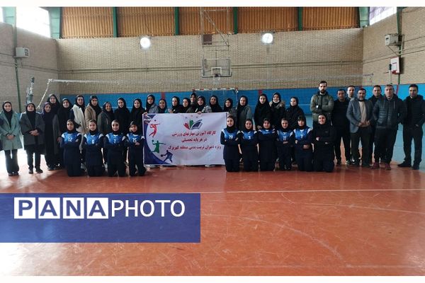 برگزاری دوره مهارت‌آموزی ورزشی ویژه دبیران تربیت بدنی منطقه کهریزک 