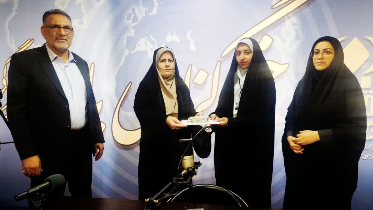  سرپرست سازمان دانش‌آموزی خوزستان از ملیکا ناصری خبرنگار فعال خبرگزاری پانا تقدیر کرد
