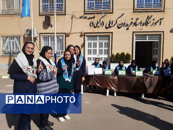 انتخابات شورای دانش آموزی در دبیرستان وکیلی ۹