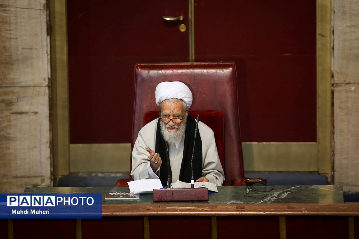 موحدی کرمانی رئیس مجلس خبرگان رهبری شد