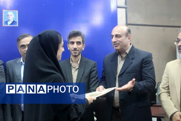 تقدیر از خبرنگاران در گلوگاه 