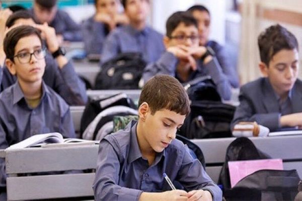 آزمون غربالگری، راهی برای چکاپ روانی دانش‌آموزان است
