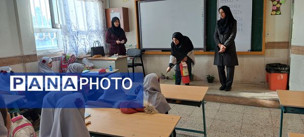 زنگ بیست‌وهفتمین مانور سراسری زلزله و ایمنی به صدا در آمد