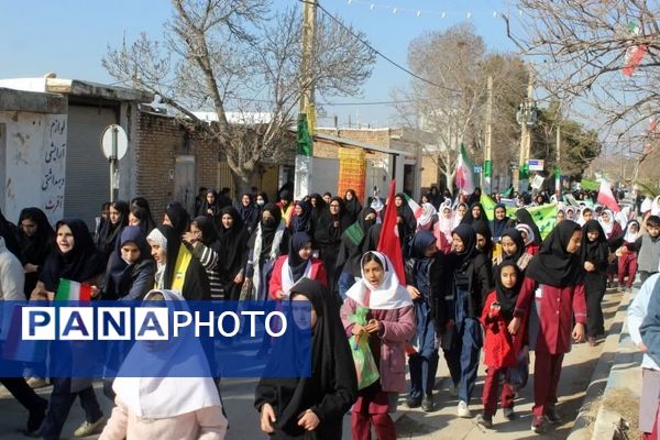 راهپیمایی یوم‌الله ۲۲ بهمن در منطقه کوهنانی