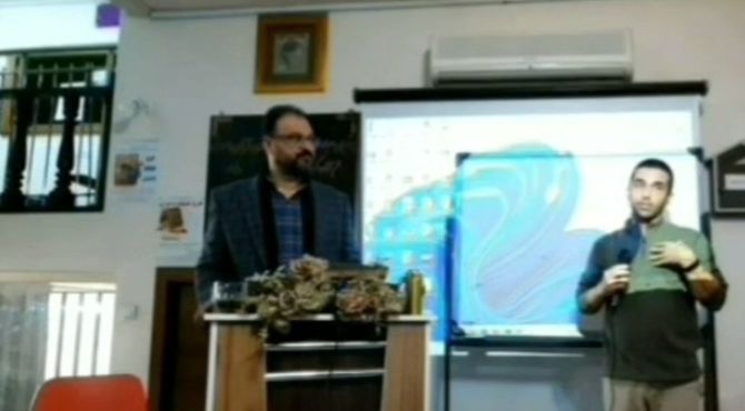 همایش دختران هوشمند در دبیرستان غیردولتی دوره اول هستی