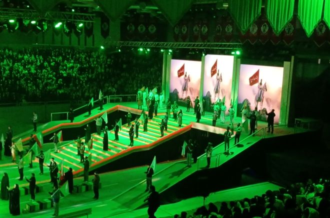 دانش‌آموزان البرزی در کنگره ۵۵۸۰ شهید استان، عهد دوباره با آرمان‌های شهدا بستند