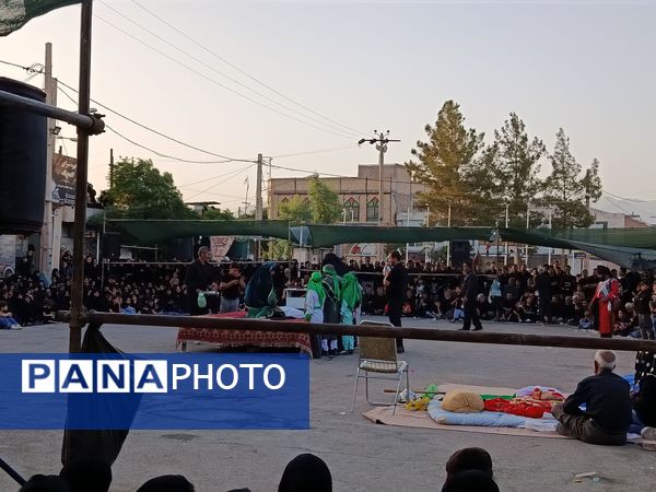 تعزیه خوانی روز عاشورا در دهستان رزق‌آباد