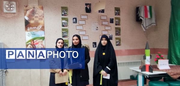مدرسه‌ای از جنس انقلاب