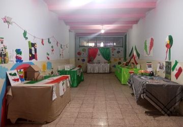 نمایشگاه و جشن ایرانمان در دبستان فرزانگان رباط‌کریم