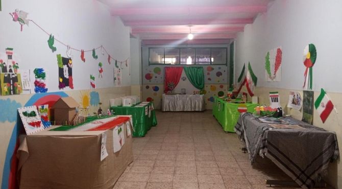 نمایشگاه و جشن ایرانمان در دبستان فرزانگان رباط‌کریم
