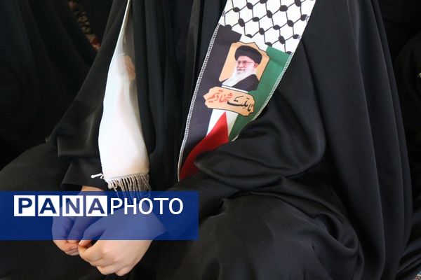 دانش‌آموزان مدارس منطقه ۵ با شهید گمنام پیمان وفاداری بستند