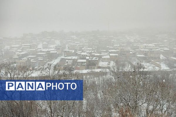 یک قدم مانده به زمستان طبیعت شهر بار کاملاً زمستانی شد