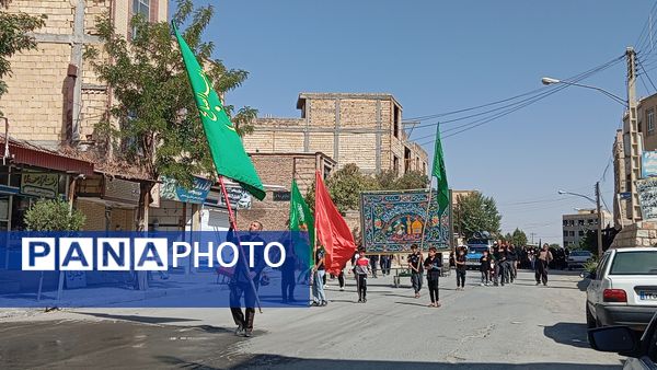 خیابان‌های بن، رنگ ماتم گرفت: تشییع نمادین پیکر امام هشتم