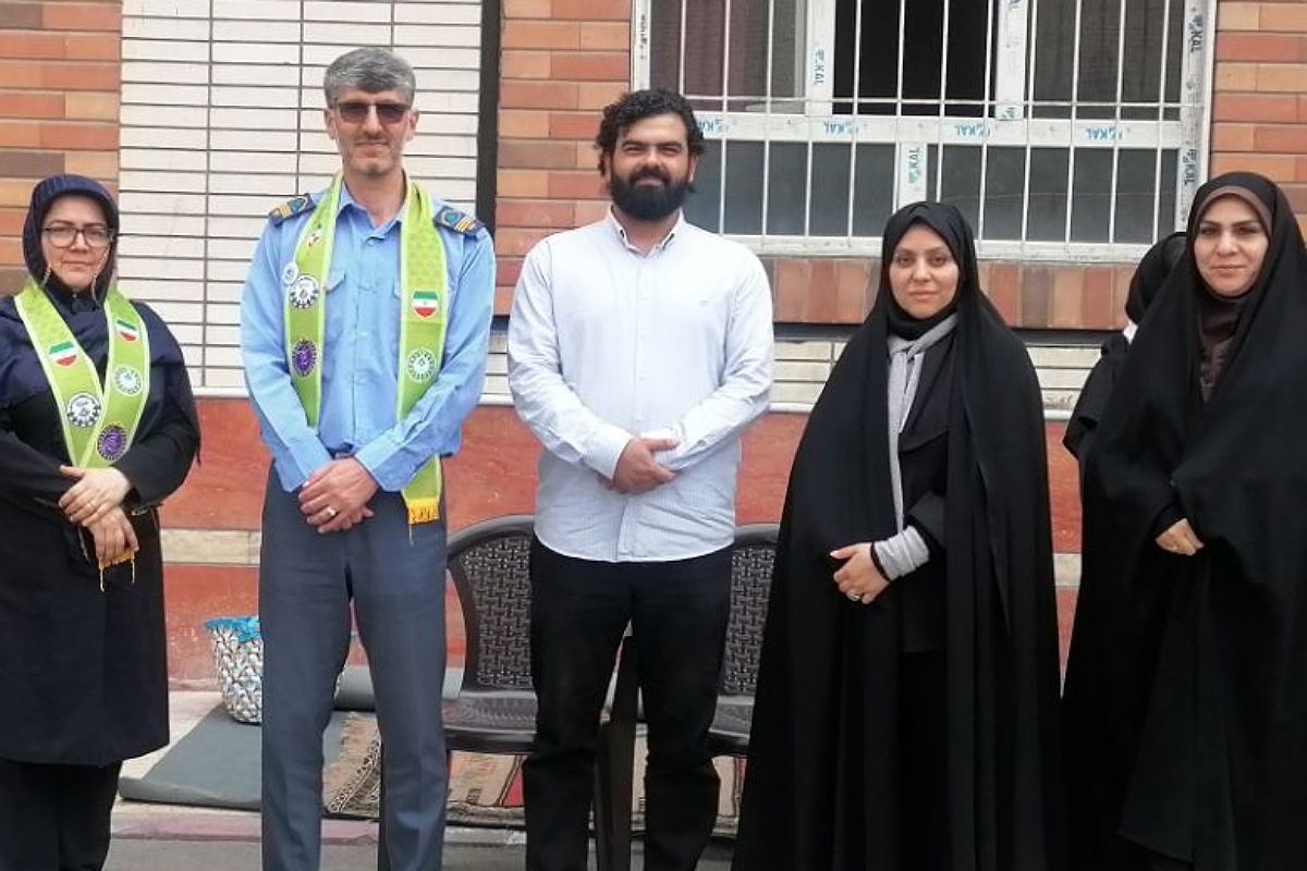 بازید تشکیلاتی از مدرسه عفت آهنگری ناحیه یک شهرری