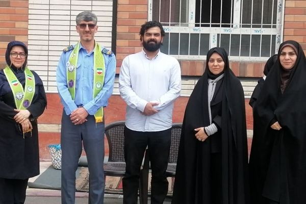 بازید تشکیلاتی از مدرسه عفت آهنگری ناحیه یک شهرری
