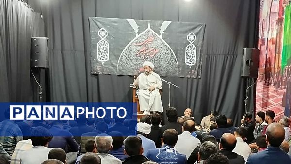جلسه مذهبی هفتگی به نیت ظهور بقیه الله در خلیل آباد