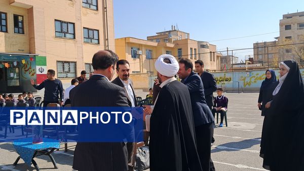 افزایش شور و نشاط دانش‌آموزان با افتتاح زمین چمن جدید دبستان امید و نوید فارسان