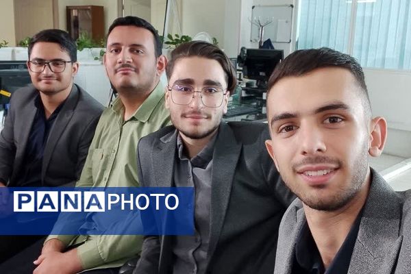 حضور دانش‌آموز خبرنگاران پانا شهرستان‌های تهران در مناظره و نشست انتخاباتی ر‌أی‌اولی‌ها