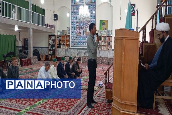 اقامه نماز جمعه در هفته دفاع مقدس  در شهر بار نیشابور