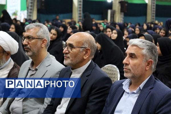 اختتامیه جشنواره فرهنگی هنری بیعت در غربت در یزد