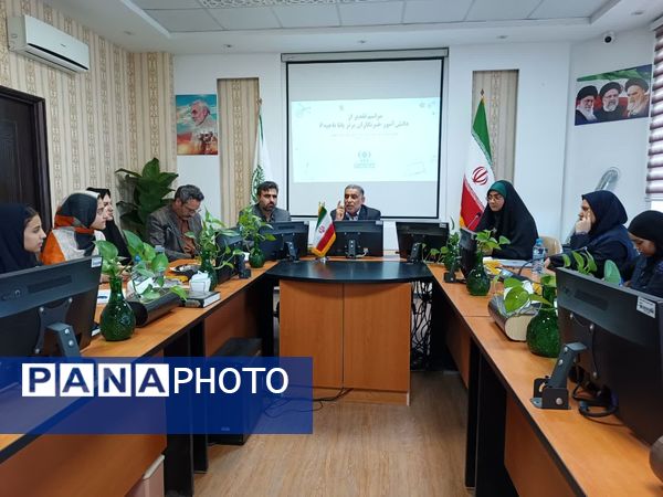 سومین جلسه خبرنگارشو ناحیه ۶ مشهد