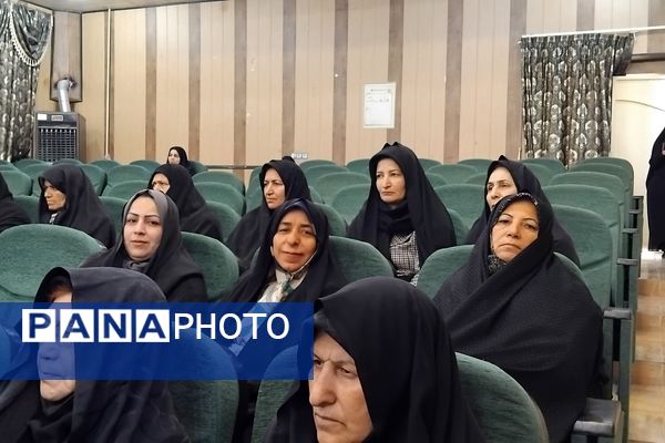 همایش ترنم بهشتی با حضور مادران سملقانی