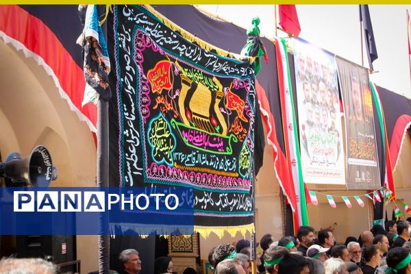 مراسم عاشورای حسینی در مشهد اردهال کاشان
