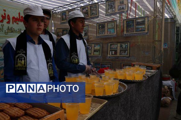 زنگ نماز در دبیرستان برزگر با حضور آیت الله علم الهدی 