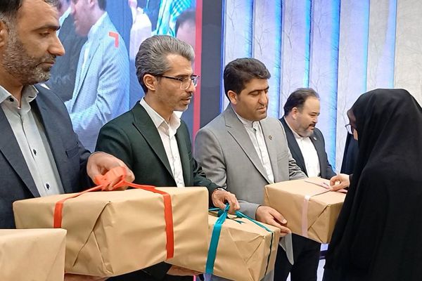 آئین تجلیل از معماران خشت اول ورامین 