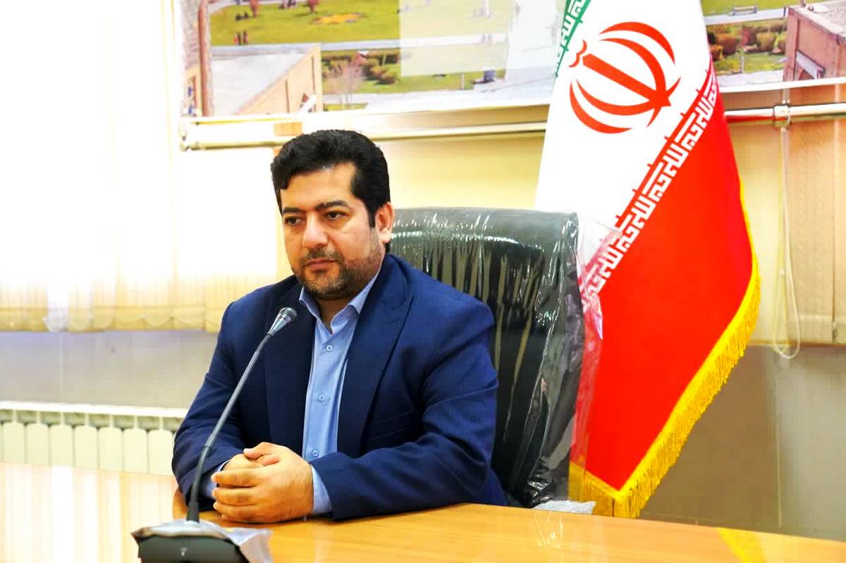 «رادیو زد»؛ فرصتی برای استعدادیابی نوجوانان در تولید پادکست فرهنگی است