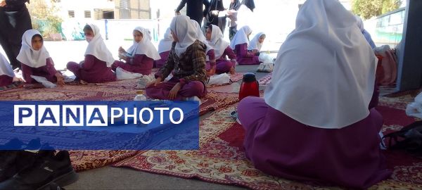 برگزاری همایش غذای سالم در دبستان بوستان 