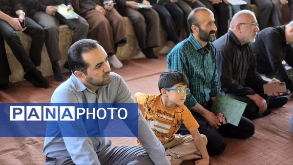 تجدید میثاق قاریان قرآن و اهالی بلده با شهدای گمنام