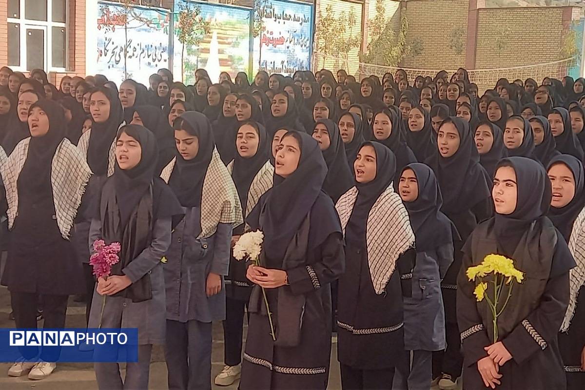 دبیرستان شادروان اخترصدوقی در سوگ مادر دو عالم