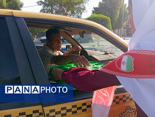 حال و هوای معنوی در دبستان شهید علی رضایی بندرعباس