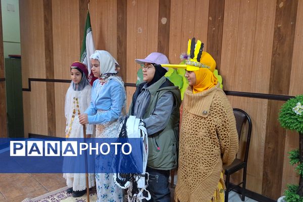 ایجاد انگیزه و خلاقیت در دانش‌آموزان با اجرای تئاتر درسی 