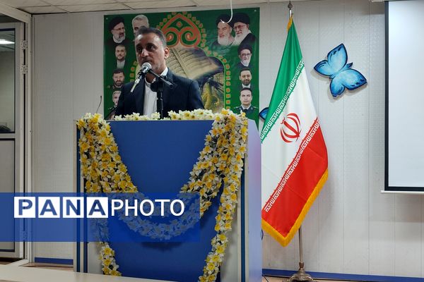 مرحله استانی چهل و دومین مسابقات قرآن عترت ونماز دختر فارس