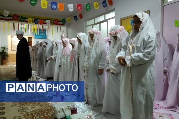 گرامیداشت اولین روزه دانش‌آموزان دبستان شهید بامدی