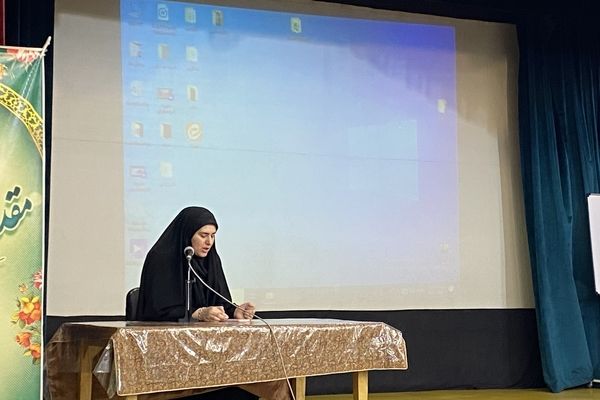 پانا؛ آیینهٔ تمام‌نمای شکوه مدرسه‌ها است
