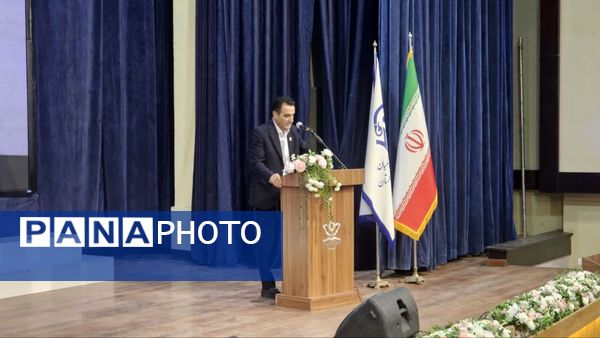 آیین استقبال از نودانشجو معلمان دانشگاه فرهنگیان 