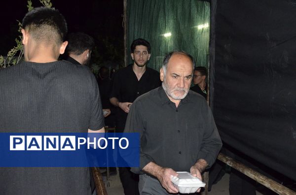 مراسم عزاداری و تعزیه‌خوانی شب ششم دهه ‌محرم در هیئت فرهنگیان  نیشابور